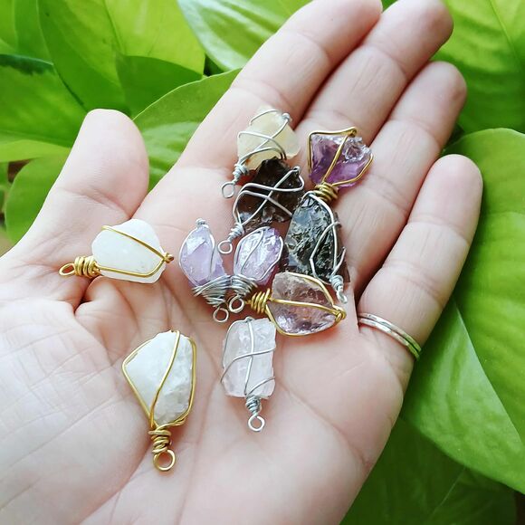 10 Piece Raw Gemstone Wire Wrapped Charms Pendants Jewelry Making Supplies - Picture 3 of 3
